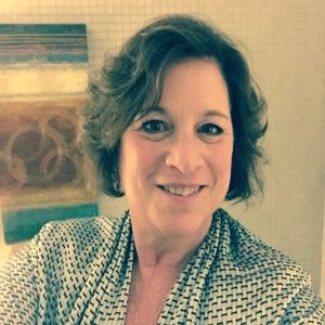 Meet your Posher, Deborah